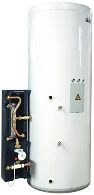 Daikin: Solar-Anschlusskit zur Trinkwassererwärmung erweitert Luft/Wasser-Wärmepumpe Altherma.