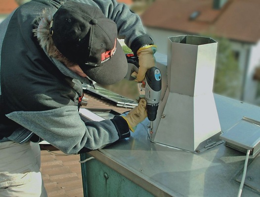 Kutzner + Weber: Rauchgassauger stellen Abführung der Verbrennungsprodukte sicher.