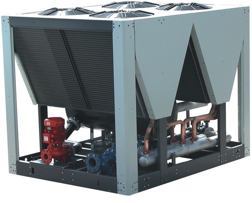 Ciat: Das Aquaciat Freecooling Modul erweitert Ciat-Kaltwassersätze um die Möglichkeit der freien Kühlung.