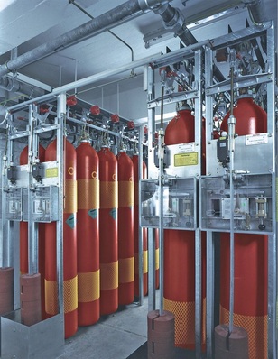 Minimax: Die bedarfsgesteuerte Feuerlöschanlage Argotec CST verzichtet auf eine eigene, separate Löschmittelbevorratung und nutzt einen vorhandenen Argon- oder Stickstoff-Produktionsvorrat.