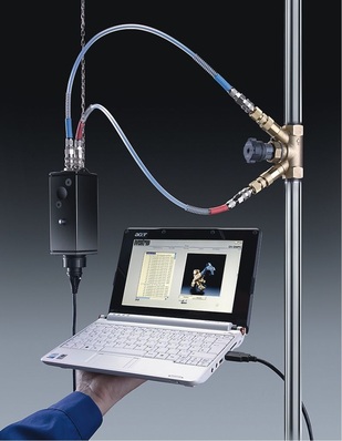 Oventrop: Differenzdruckmessgerät OV-DMPC mit USB Anschluss.