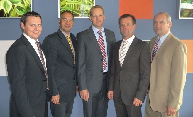 Betreuen die Kunden im Carrier RegionalCentrum Düsseldorf: Markus Decker, Joachim Schoch, Reiner Nattefort, Udo Günnewig, Jürgen Pieper (v.l.). Nicht im Bild sind Peter Derichs, Stefan Frankenheim, Uwe Münten und Christian Görtz.