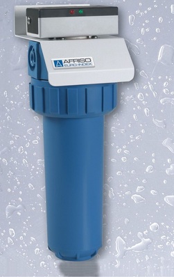 Afriso-Euro-Index: Der Trinkwasserfilter mit UV-C-Entkeimung WAF 20 soll bis zu 99 % aller Schwermetalle, Herbizide, Pestizide, Medikamentenrückstände, Bakterien und Viren eliminieren.