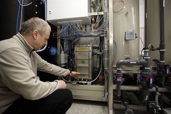 Demonstrationsanlage zur synthetischen Erdgaserzeugung aus elektrischer Energie.