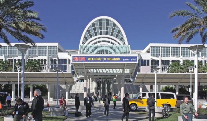 Bild 1 Mehr Besucher als erwartet kamen zur AHR Expo 2010 nach Orlando/Florida.