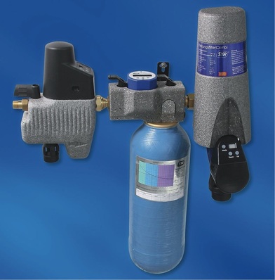 HeizungsCenter plus von SYR: Nachfülleinrichtung mit Leckageschutz, Enthärtung, bzw. Entsalzung des Füllwassers und automatischer rückgespülter Heizungsfilter zur Entschlammung und Entgasung.