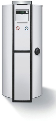 Buderus: Warmwasser-Solarspeicher Logalux SMS300 E mit Solar-Komplettstation und Regelung (optional).