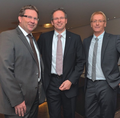 Partner bei der Akquise von Contracting-Kunden (v.l.): Alfred Gayer, Geschäftsführer RWE Energiedienstleistungen, Stefan Möllenhoff, Leiter Verkaufsregion Nord bei Viessmann und Bernd Stöhr, Geschäftsführer °celseo / EC Nord.