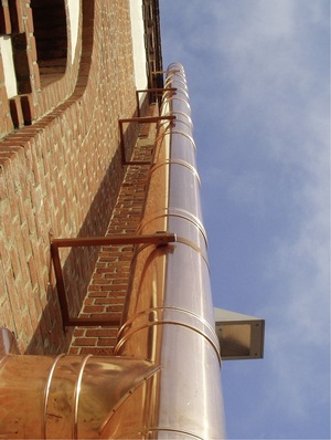 Schräder: Edelstahlschornsteinsystem Future CuPlus mit hochwertiger Kupferoptik.