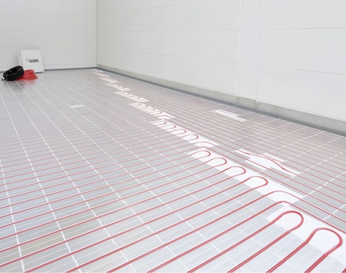 Das Rehau Trockensystem mit ­flächenelastischem Sportboden eignet sich durch die kurze Bauzeit und geringe Aufbauhöhe auch für die Sanierung.