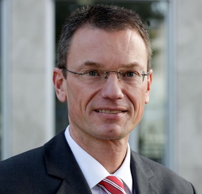 Ulrich Schmidt