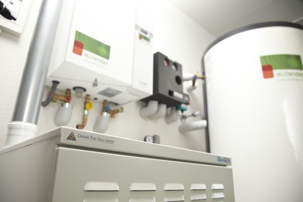 CFC-Brennstoffzellen-Heizgerät BlueGen.