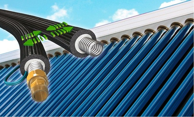 Armacell: Vorisoliertes Doppelrohrsystem Armaflex DuoSolar 220 für Vakuumröhren­kollektoren.