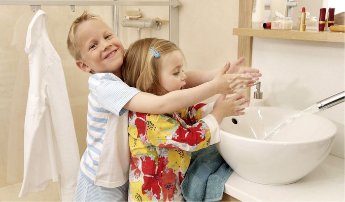 Abb. 1 An Trinkwarmwasseranlagen werden höchsten Anforderungen bezüglich Hygiene, Komfort, Ressourcenschonung und Energieeffizienz gestellt.