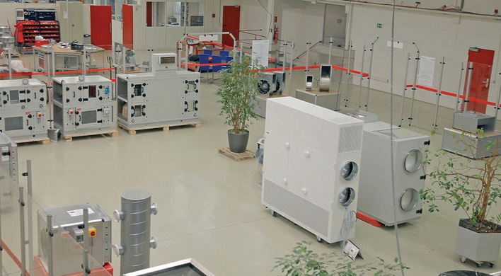 Abb. 1 Rosenberg Ventilatoren, Künzelsau, liefert seine Lüftungsgeräte an Kunden in der ganzen Welt.