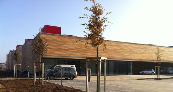 Der bundesweit erste Verbrauchermarkt im energiesparenden Passivhaus-Standard in Hannover-Wettbergen.