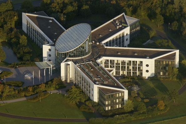 Ehemalige GEA Zentrale in Bochum. Zurzeit Hauptstandort der Segmente GEA Heat Exchangers und GEA Refrigeration Technologies.