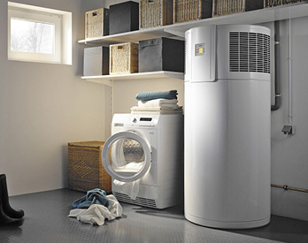 
AEG Haustechnik: Trinkwarmwasser-Wärmepumpe WPT 220 EL. 
