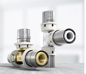 



Sanha: 3fit-Press-Fittings aus bleifreier Siliziumbronze und PPSU-Kunststoff. 
