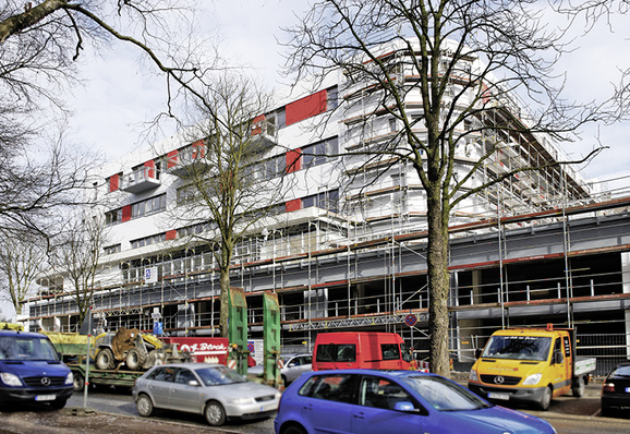 



1
 Der erste Schritt zu einer effektiven Entlüftung und Entrauchung von Tiefgaragen: mit der Feinplanung nicht erst zum Projektende hin beginnen, sondern erfahrene Strömungstechniker bereits bei der Grundrissfindung einbeziehen. 
