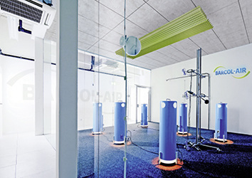 



Deckensegel DS-W1 Wave im Barcol-Air-Labor. 
