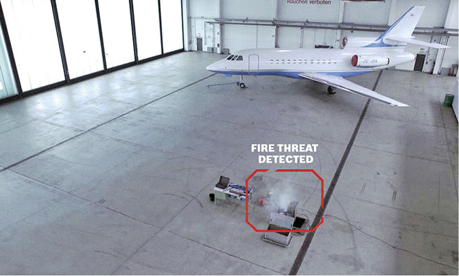 



1
 Aviotec IP Starlight 8000 im Detektionseinsatz. Die HD-Bildqualität unterstützt das Personal vor Ort bei der Alarmverifizierung. 
