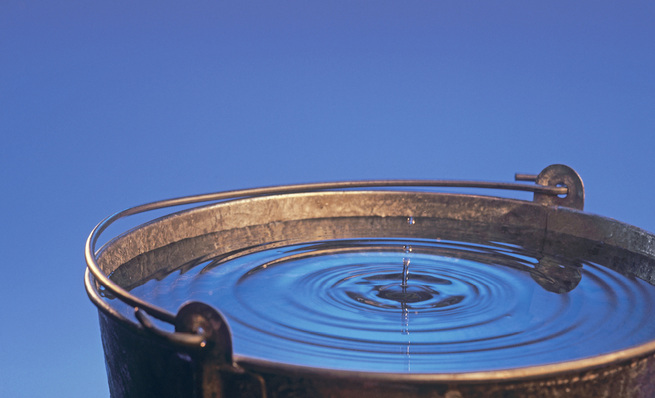 



1
 Die Versicherungsunternehmen verweigern bei Wasserschäden durch Undichtigkeiten zunehmend eine Schadenregulierung, wenn die abschließende Dichtheitsprüfung mit Druckluft oder inerten Gasen durchgeführt wurde. 
