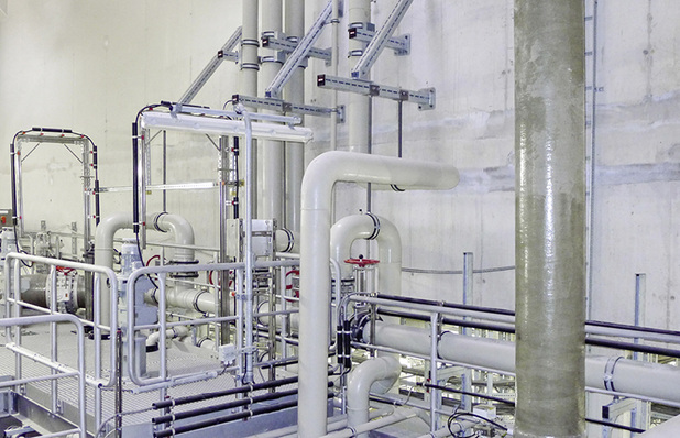 



1
 Ob groß oder klein: Rohrleitungen müssen sicher befestigt werden. 
