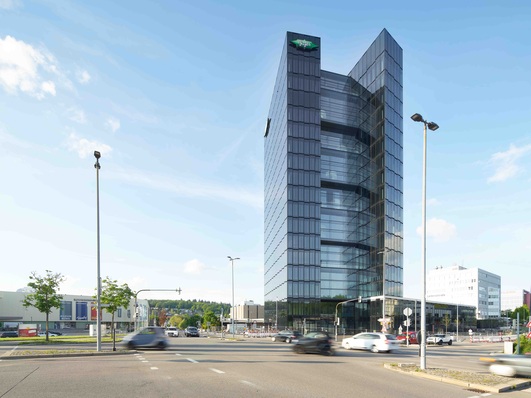 Mit 75 m ist der Bitzer-Neubau in Sindelfingen das höchste Gebäude der Region.